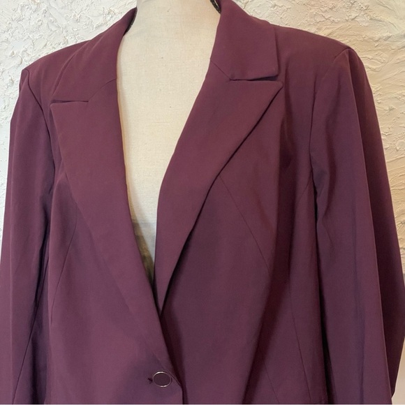 Lane Bryant "the Bryant Blazer" Women's Size 22 Burgundy Stretch NWT - Picture 3 of 8